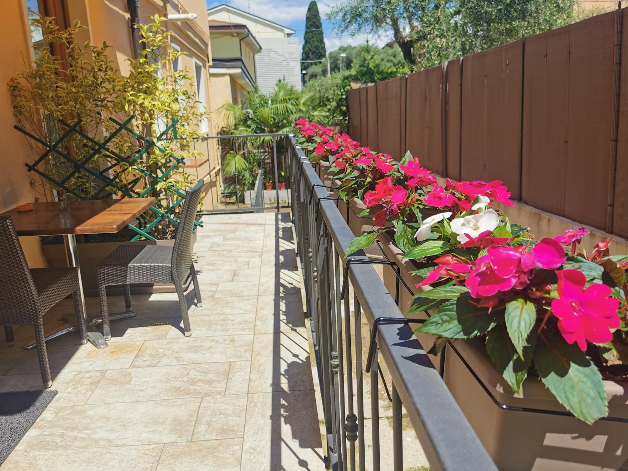 Caba Holiday Bardolino Gritti المظهر الخارجي الصورة